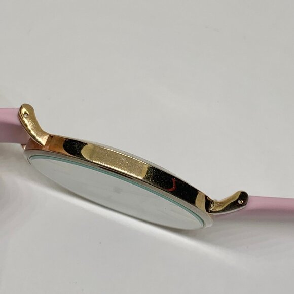 Daniel Wellington Classic B40R5 Women's Watch 40mm Gold tone case running - Picture 3 of 7